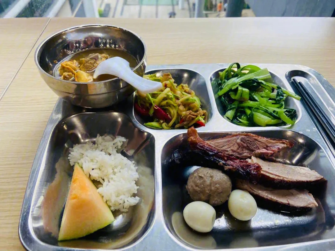 餐廳食堂承包服務的幾個主要好處